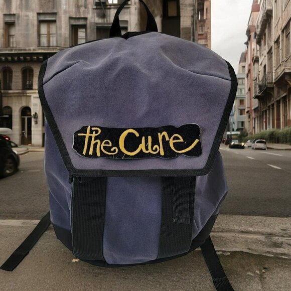 THE CURE - True Vintage Nike Backpack with the Cure patch -  VINTAGE 00's - Picture 1 of 10